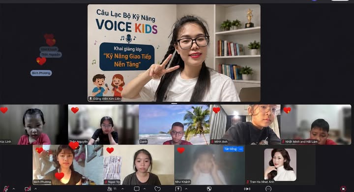Lớp học kỹ năng VOICE KIDS được tổ chức trực tuyến qua Zoom